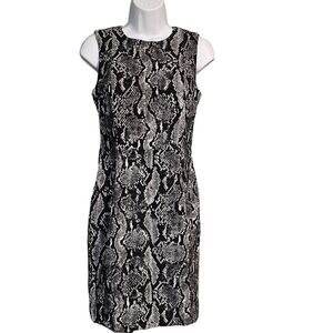 Calvin Klein Dress Women Size 4 Career Sheath Work Wear Snake Print Sleeveless